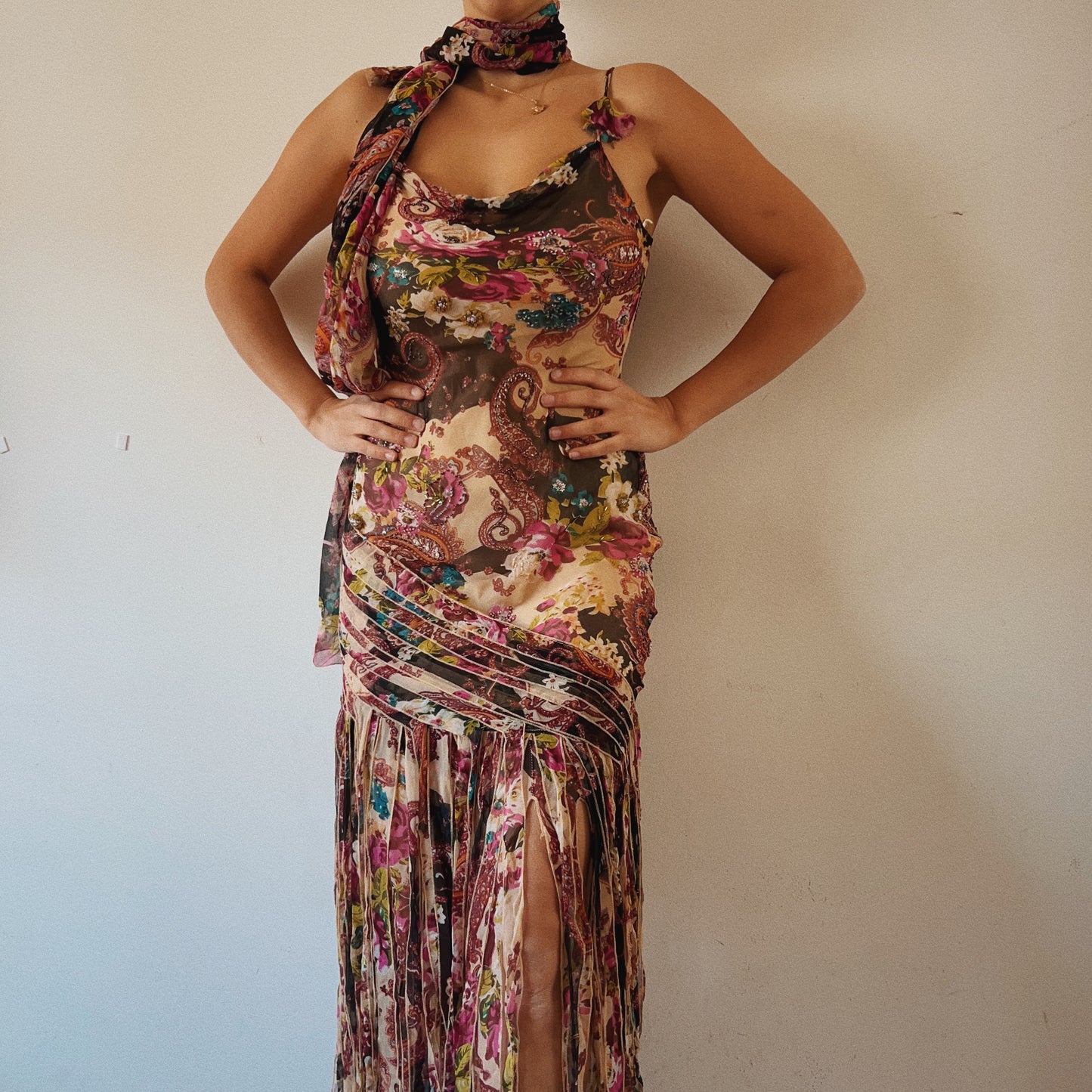 Stunning Paisley Beaded Ruffled Dress With Scarf