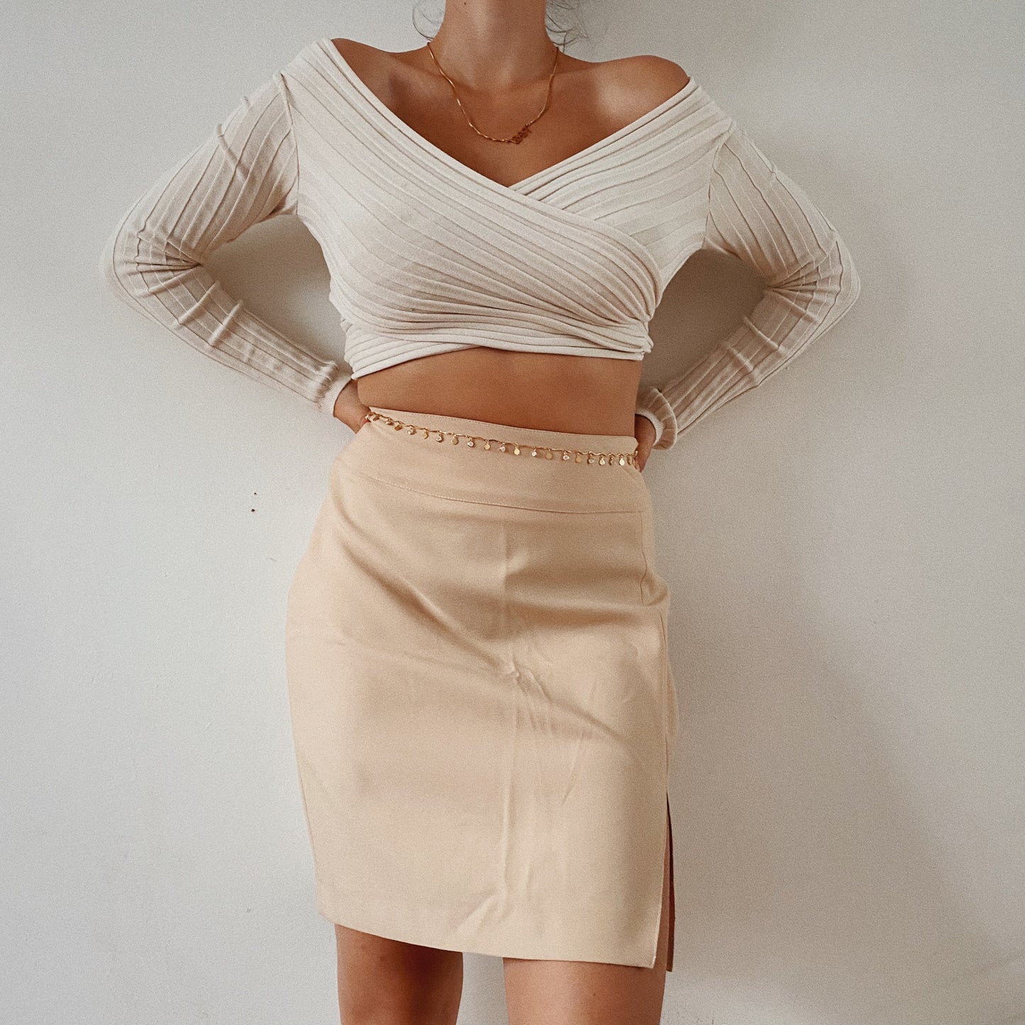 Vintage Beige Midi Skirt With Side Slit