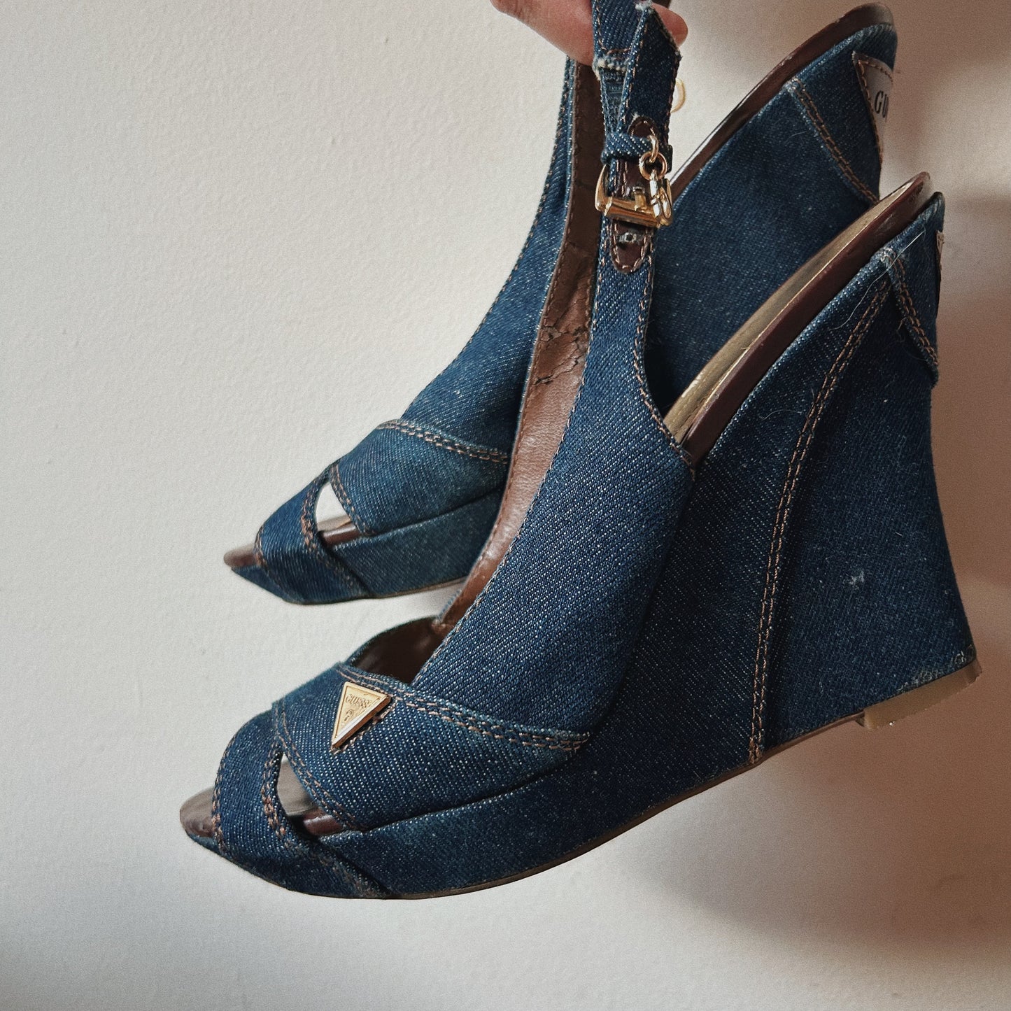 Guess y2k platform sandals