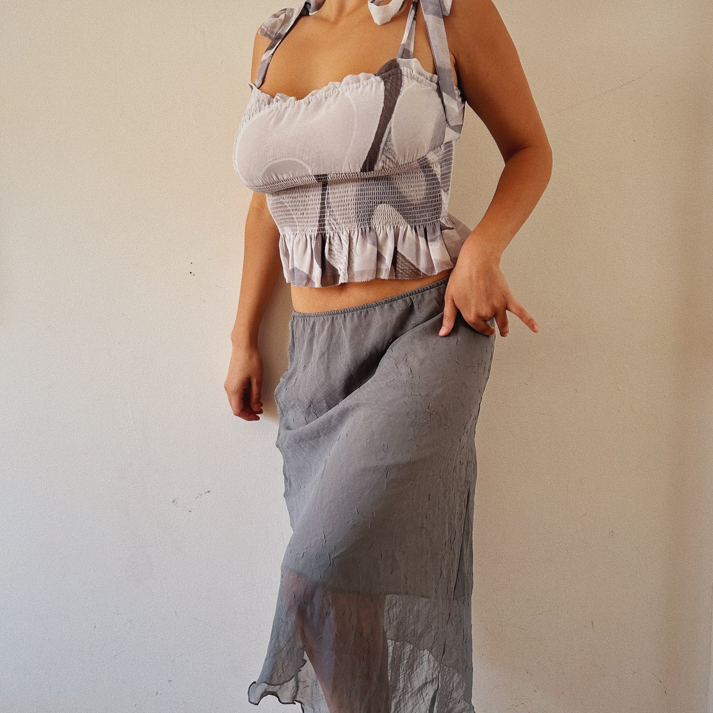 Mesh midi grey skirt