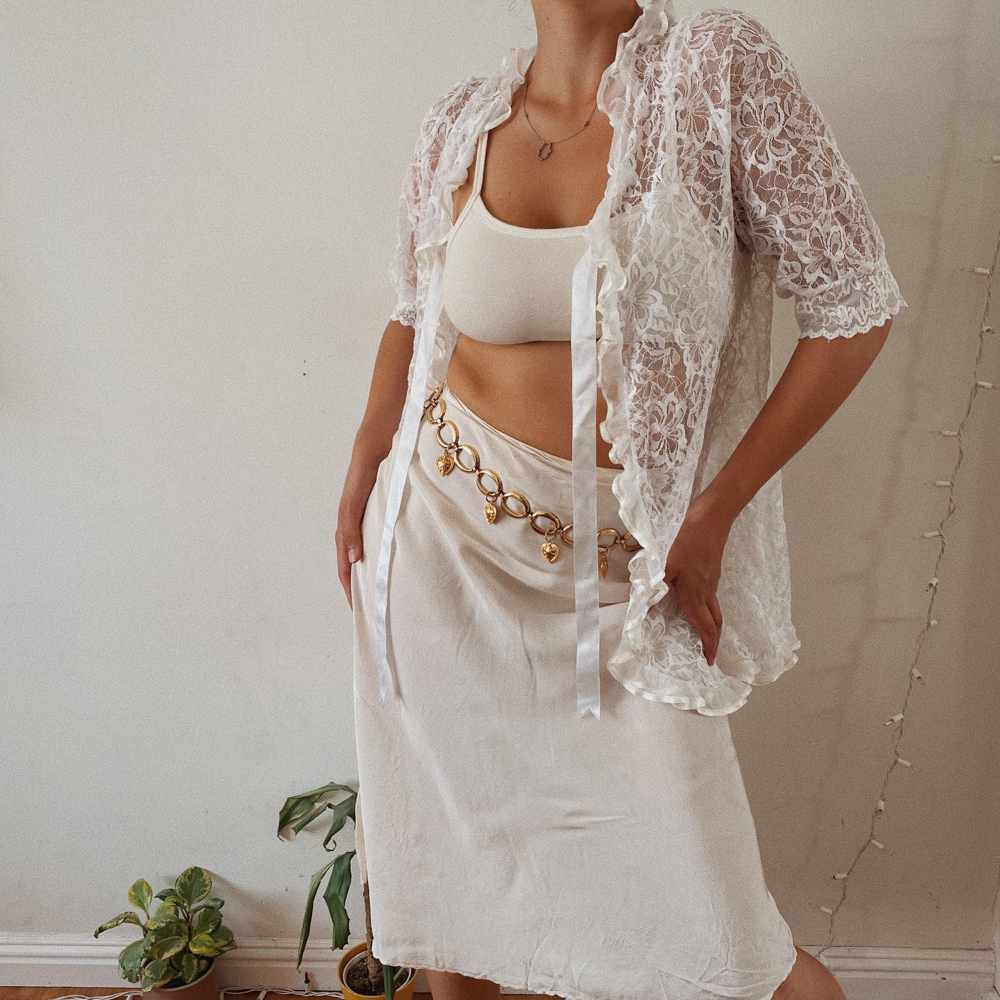 Gorgeous Vintage Lace Ruffled Blouse