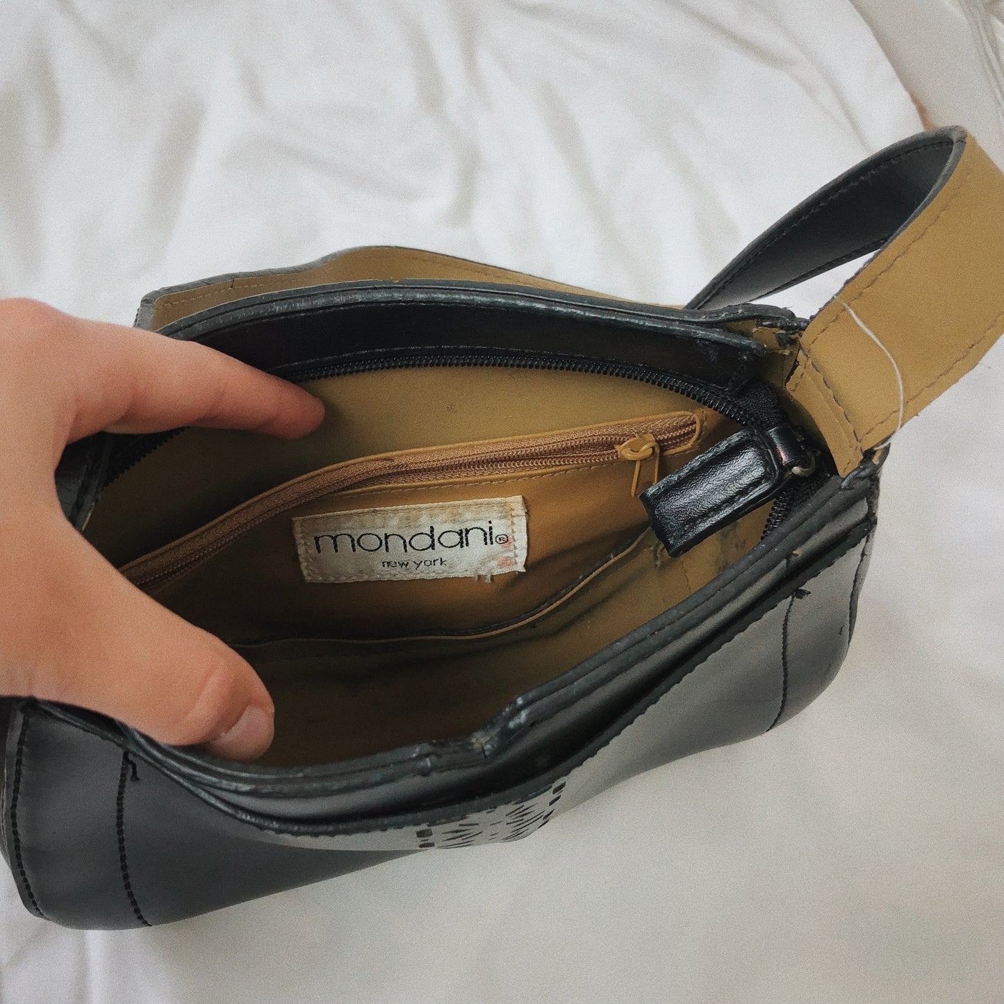Leather 90s Mini Baguette Bag