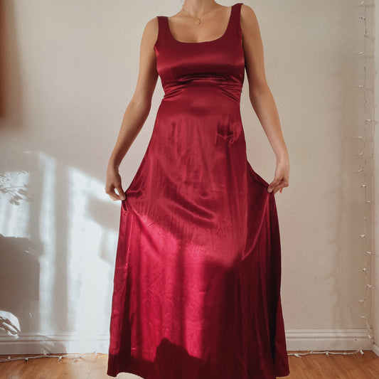 Burgundy Formal Dress Back Tie Detail