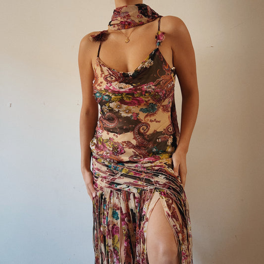 Stunning Paisley Beaded Ruffled Dress With Scarf