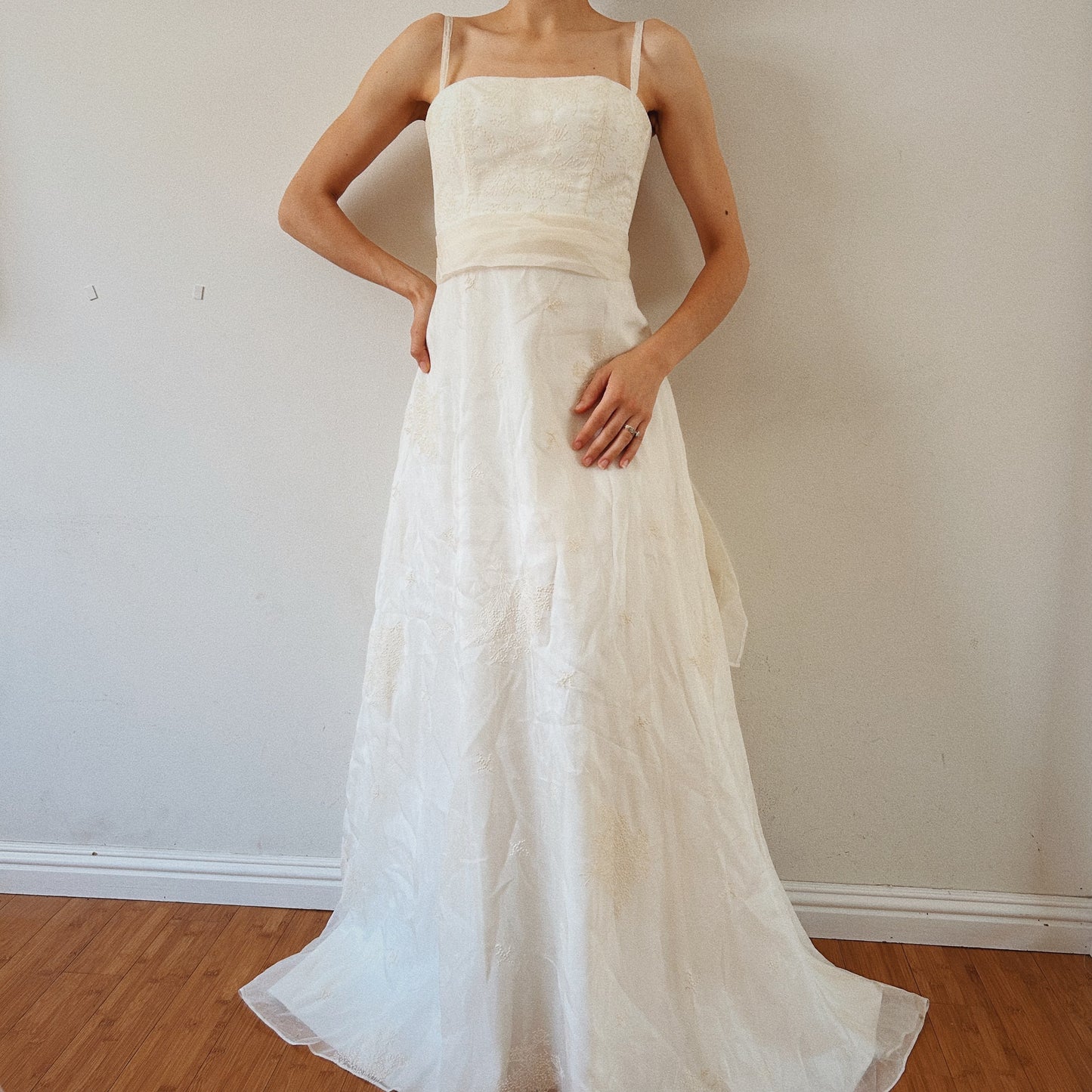 Classical French Vintage Wedding Dress