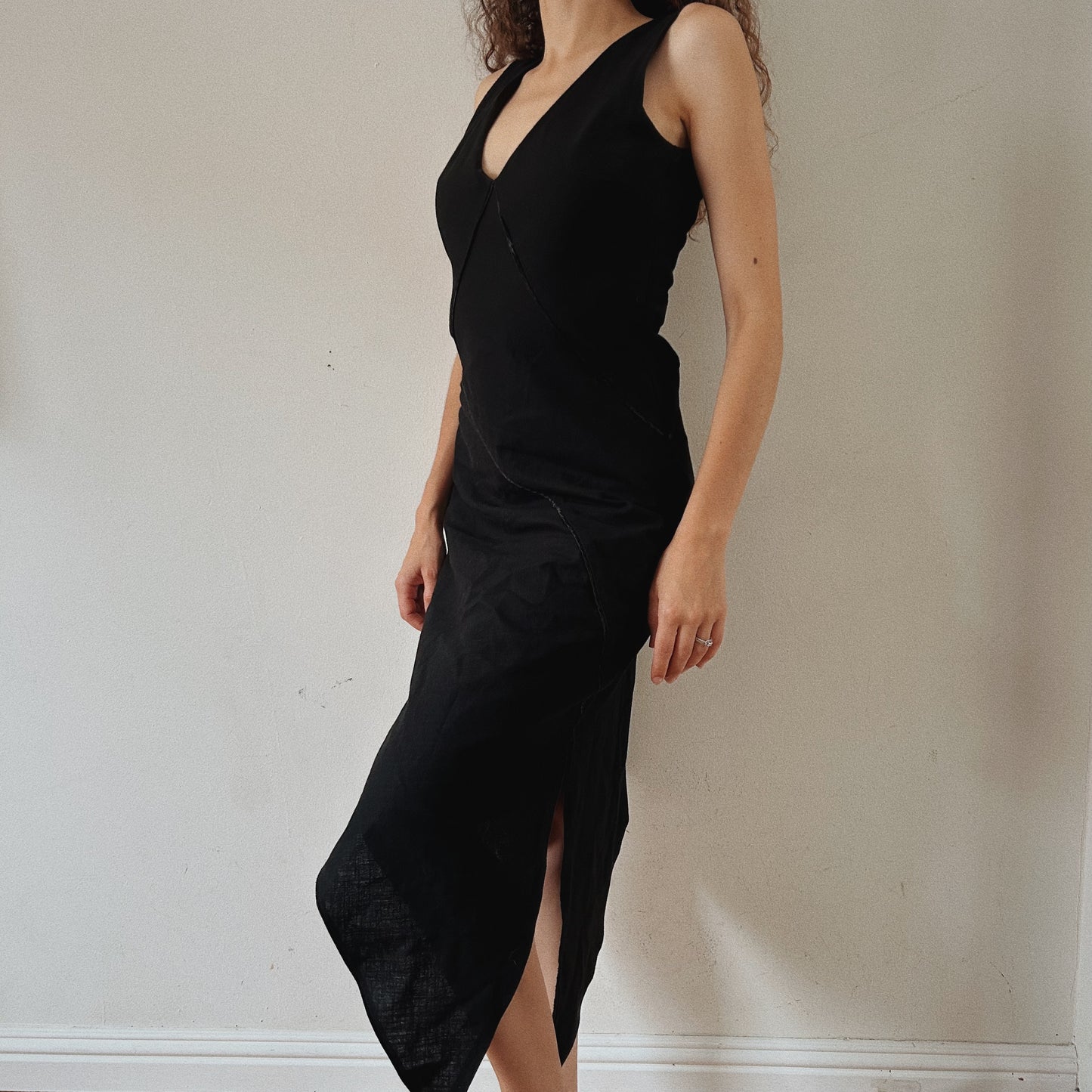 Linen fitted asymmetric dress