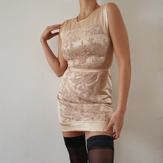 BCBG MAXAZRIA Vintage dress