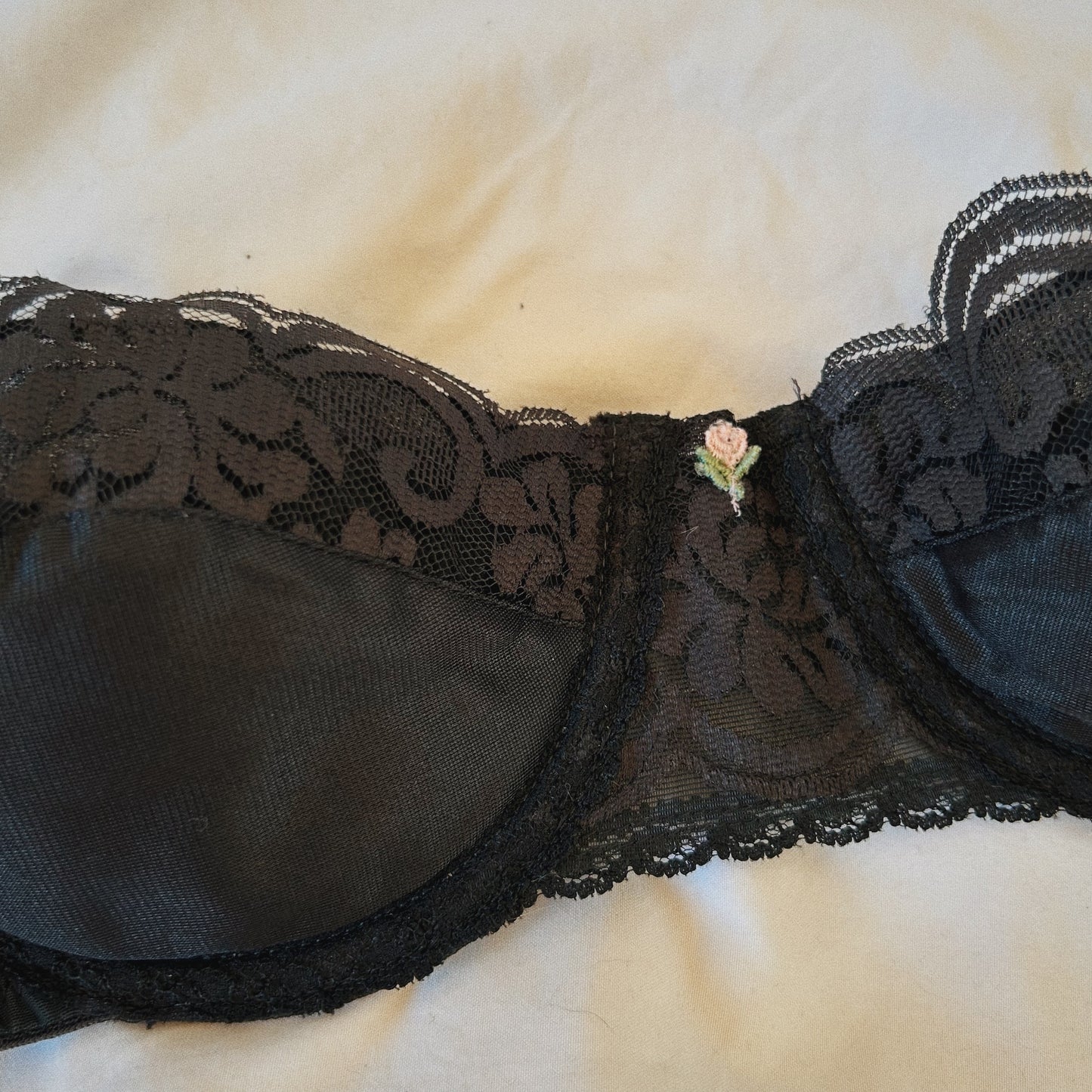 Vintage Strapless Lace Bra