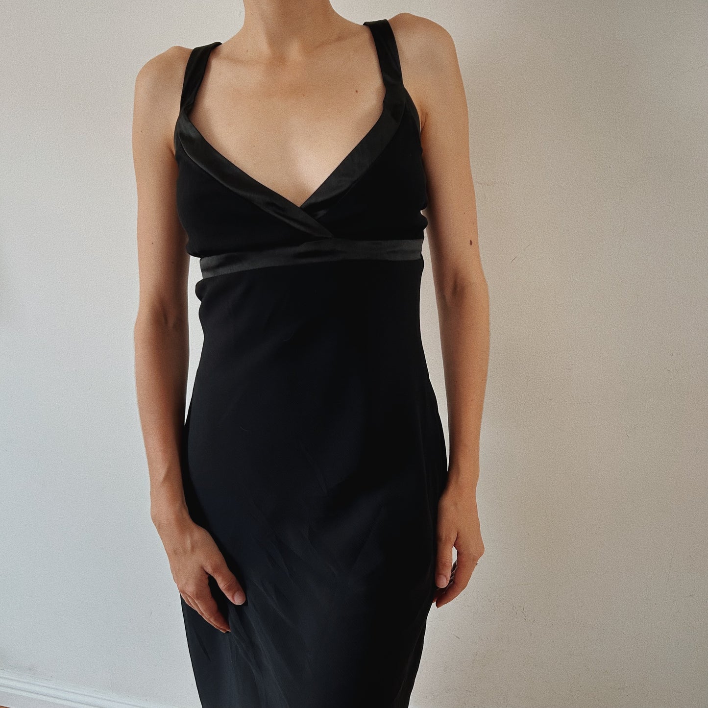 90's black fitted cocktail dress