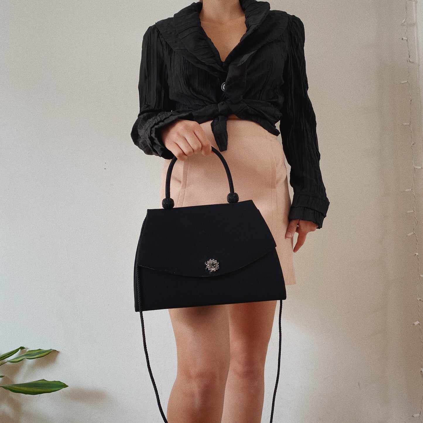 90s Vintage Chic Black Bag