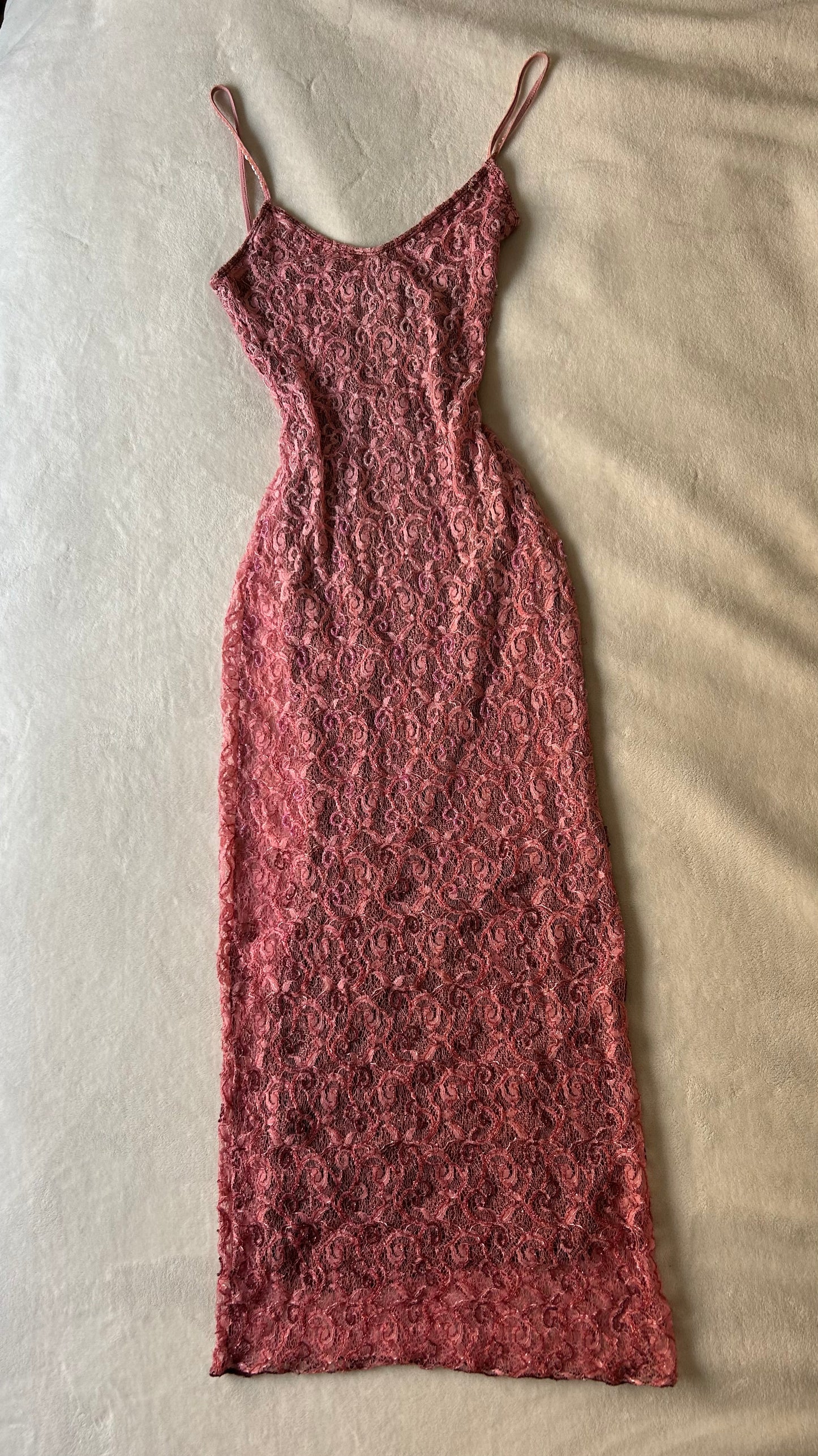 Vintage Lace Pink Body-Con Beaded Dress
