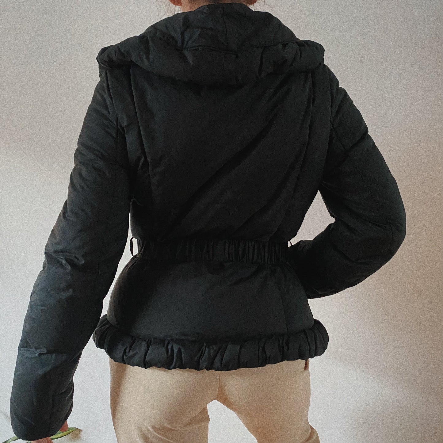 Vintage Max Mara Elegant Puffer Belted Jacket