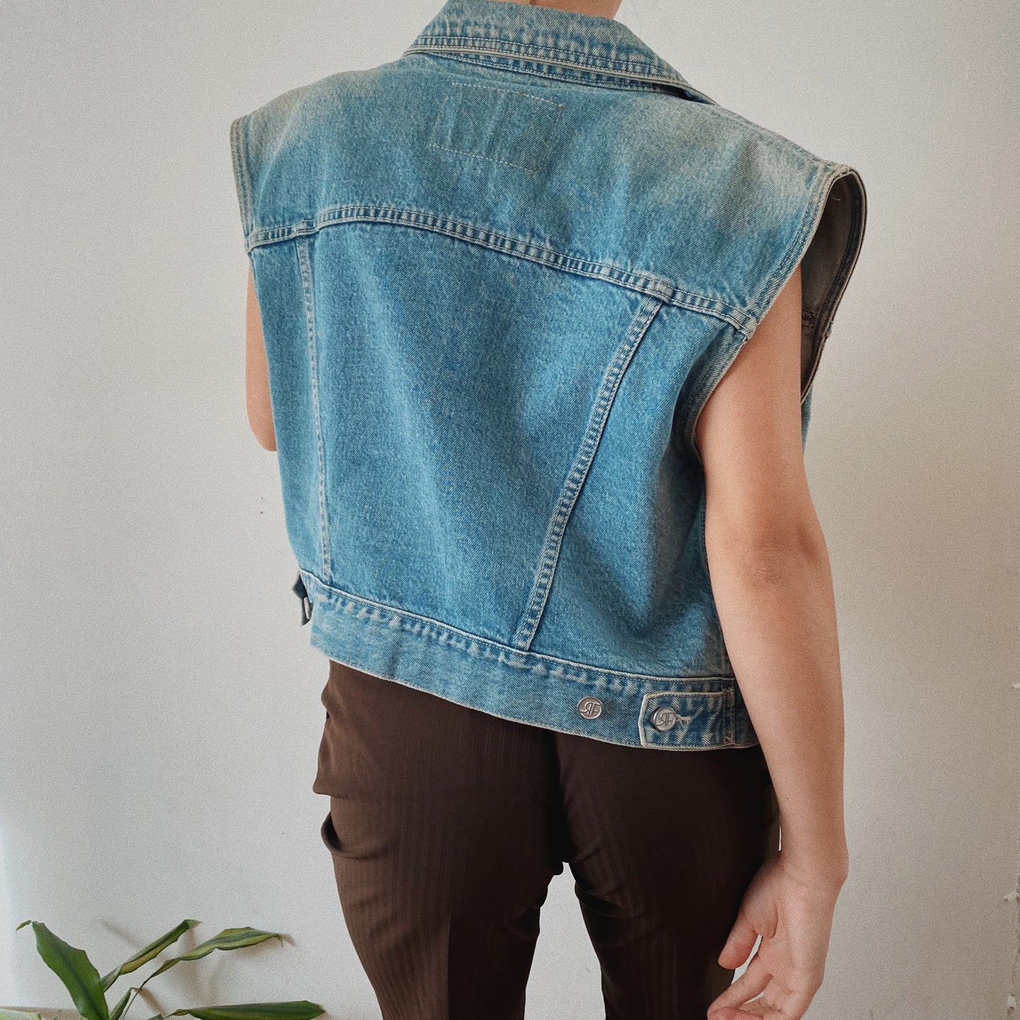 Cool Denim Crop Vintage Vest